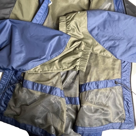 The North Face NWT Women’s TNF X Windbreaker Jacket in Blue/Black/Green Size S - Picture 10 of 15